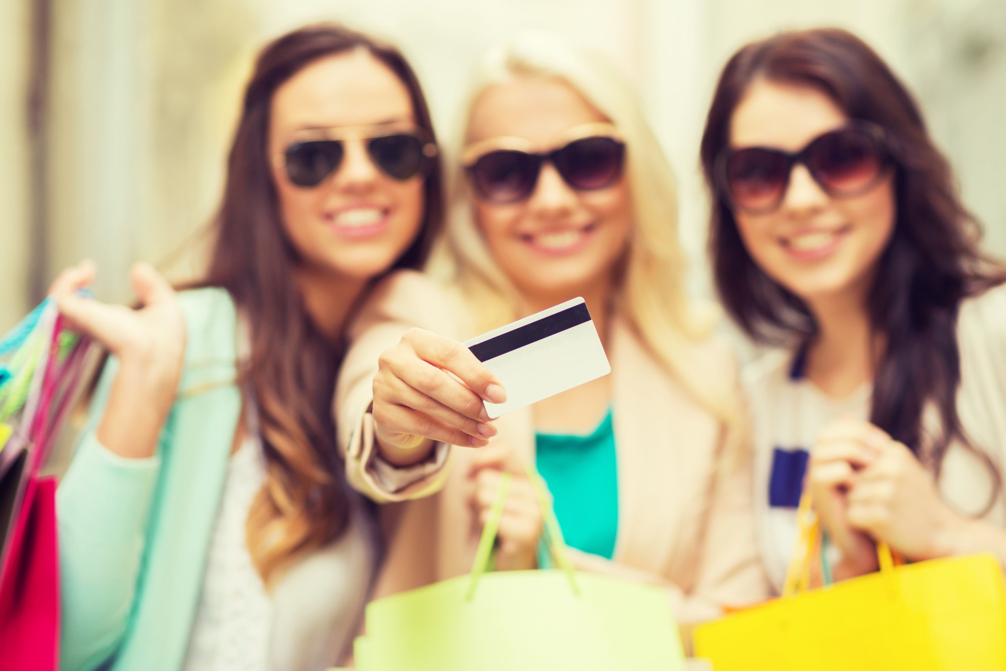 Shopping girls